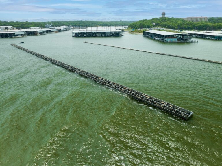 How Wave Attenuators Save Freshwater Marina Boat Owners Money